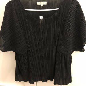 Madewell black short sleeve